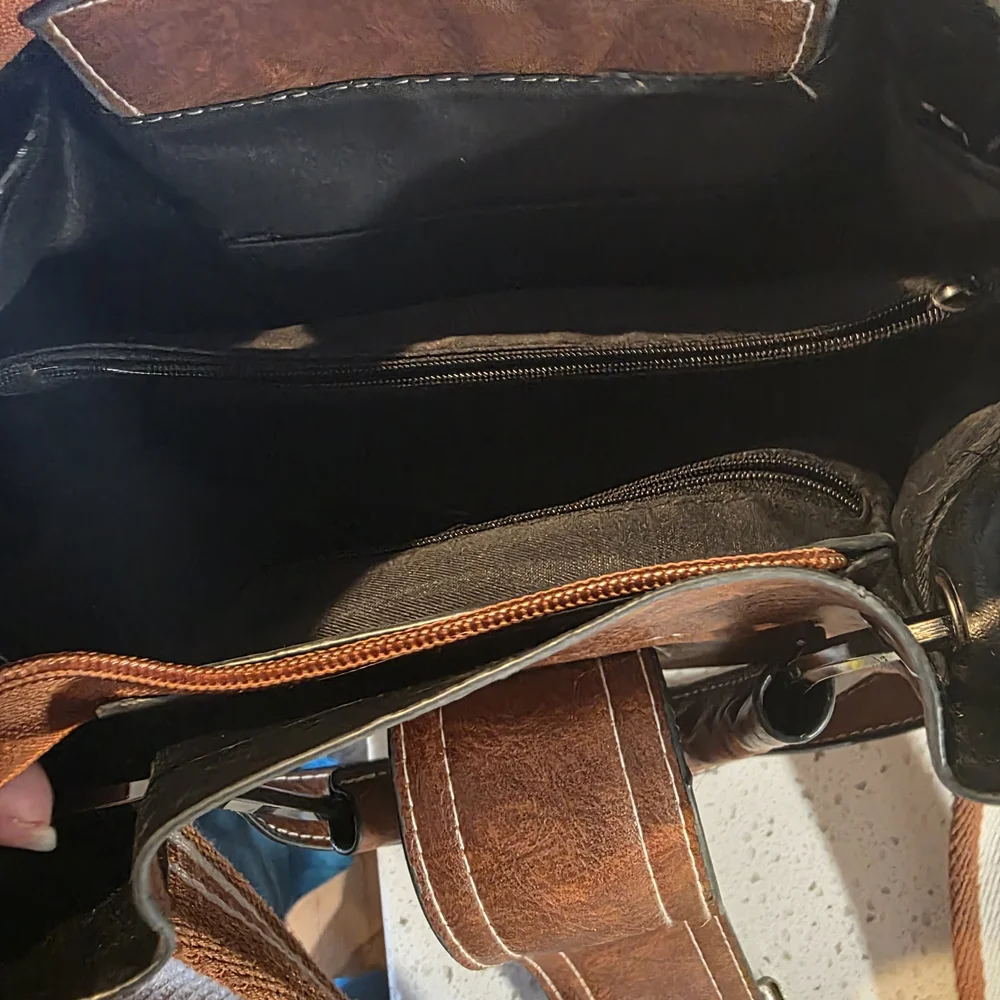 Brown Shoulder Bag with Buckle Detail - Picture 4 of 5